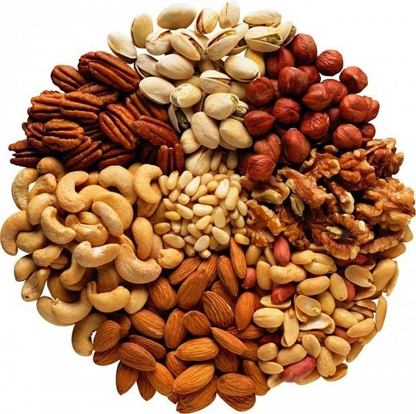 Питательные и лечебные свойства ореха известны ещё с седой старины. Орех является природной кладовой, богатой витаминами, различными маслами, аминокислотами, микроэлементами и минералами. Питательность и калорийность ореха также пользуется широкой известн