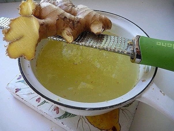 Вкусный утренний коктейль от высокого давления, выпадения волос и лишнего веса! Вкусный утренний коктейль от высокого давления, выпадения волос и лишнего веса!
