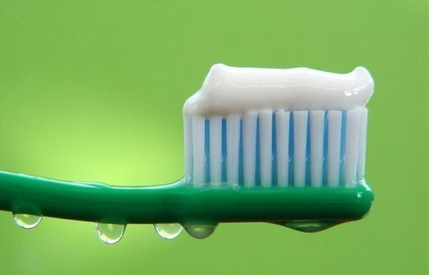 Что скрывает в себе зубная паста?