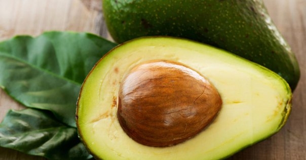 Авокадо, дыня: 7 продуктов, которые сотворят чудо с вашей кожей
